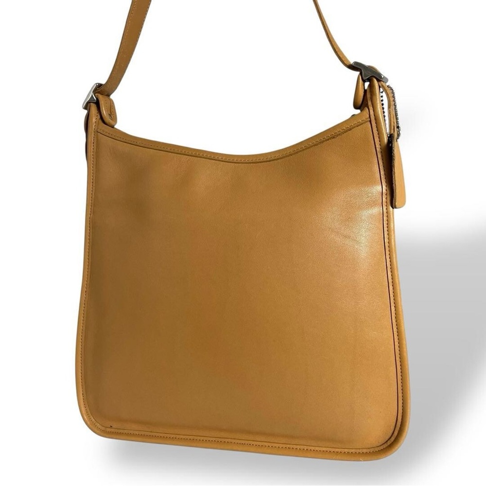 Coach Tan Leather Shoulder Bag